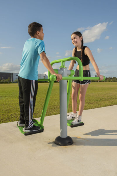 Children exercising on the ExoKids Air Skier